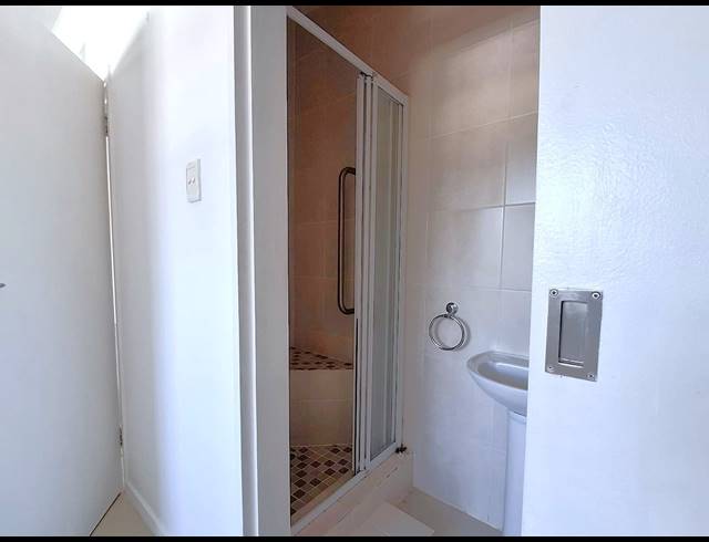 2 BEDROOM APARTMENT FOR SALE IN WESTBROOK